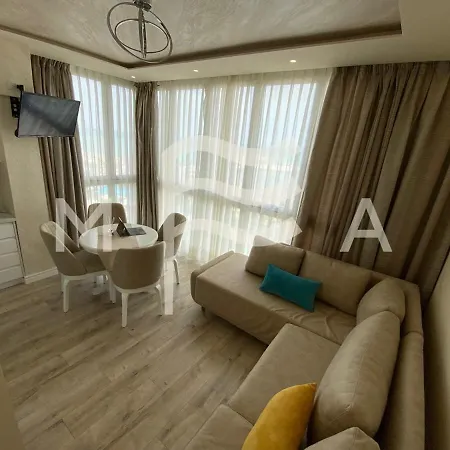 Adriatic Pearl A03 Апартаменты *